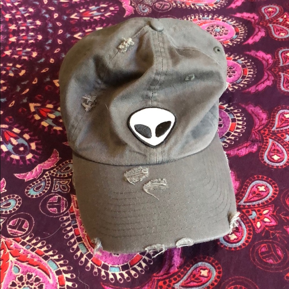 Distressed Alien Hat